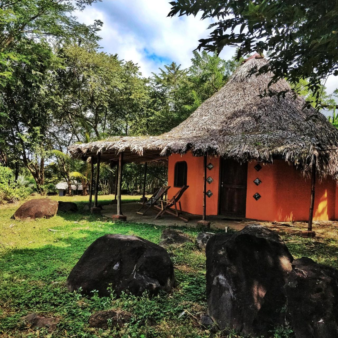 Finca Del Sol Eco Lodge Санта-Крус Экстерьер фото